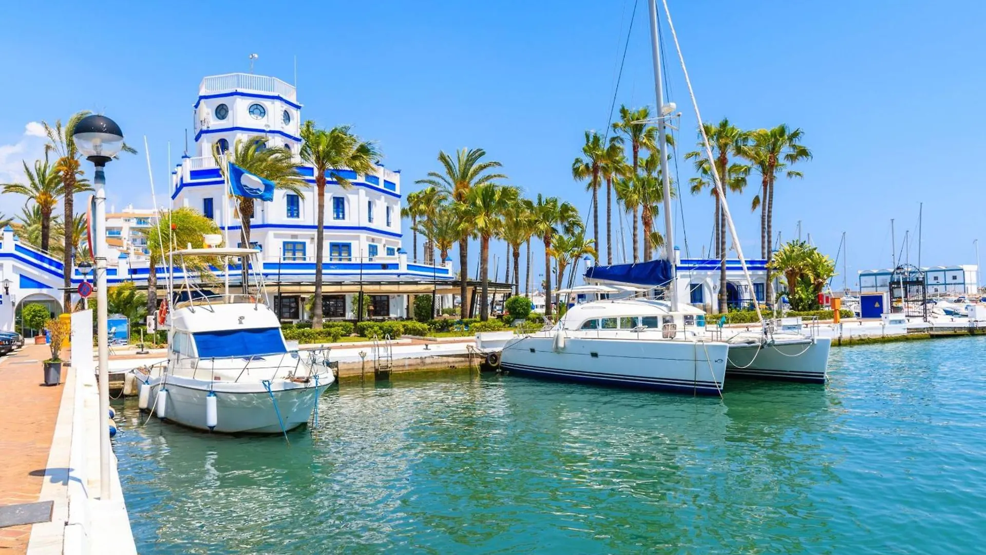 Vivi Homes - Los Ricos Estepona Hiszpania